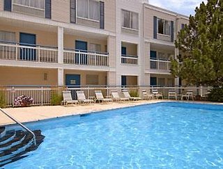 baymont by wyndham peoria