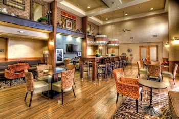 hampton inn and suites kalamazoo oshtemo