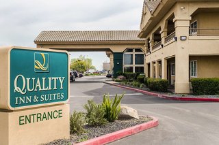 Quality Inn & Suites Lathrop - South Stockton,Near Lathrop Business Park,3 star
