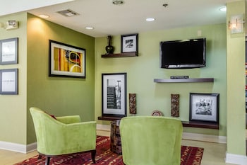 hampton inn jackson pearl international airport