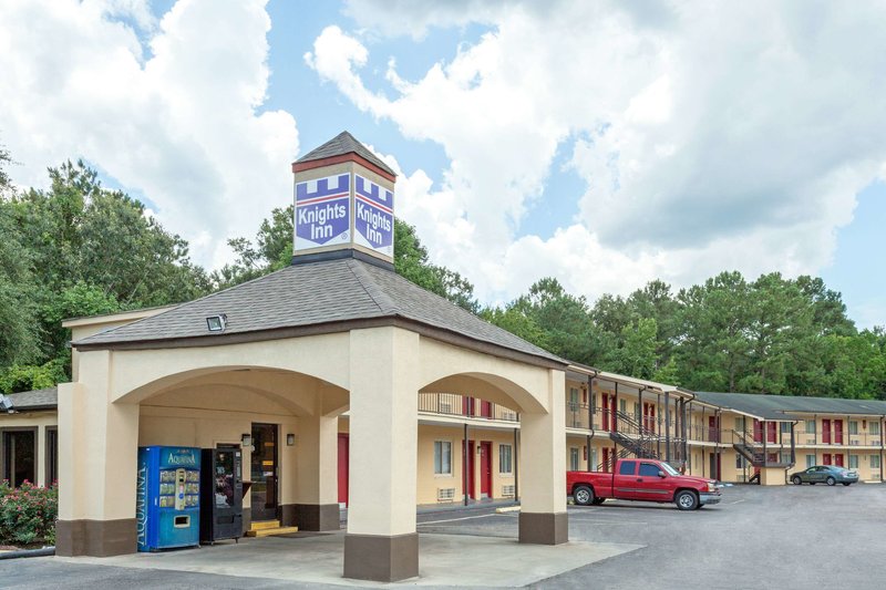 Knights Inn Yemassee,Laurel Bay>>Beaufort,2 star