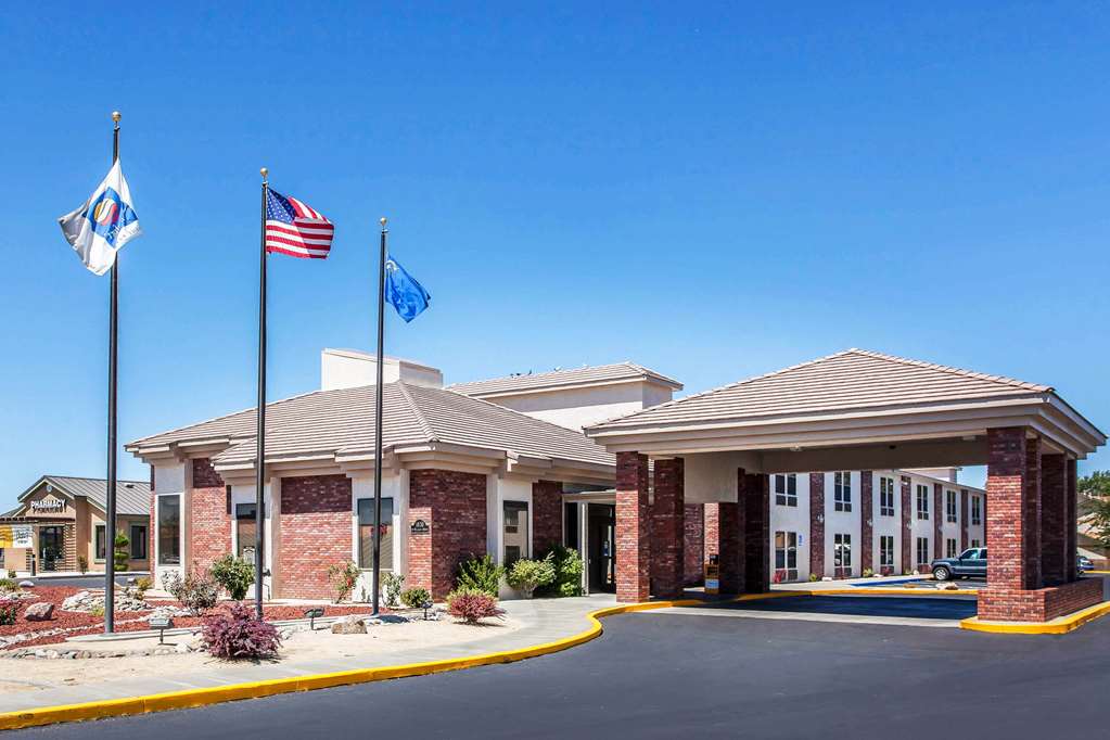 Comfort Inn & Suites Near Fallon Naval Air Station