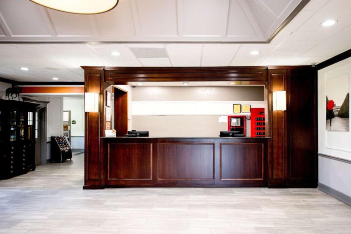 Clarion Hotel & Conference Center Leesburg,Leesburg>>Lansdowne,2.5 star