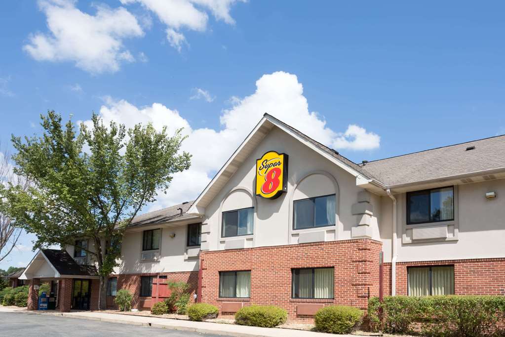 Super 8 By Wyndham Prince Frederick,Churchton>>Bryantown,2 star