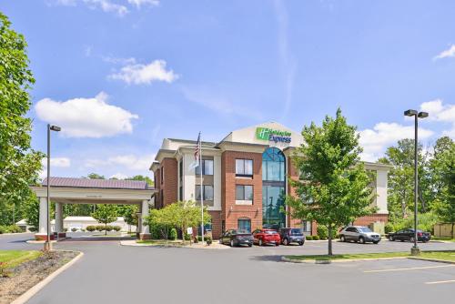 Holiday Inn Express & Suites North Lima By Ihg,Boardman>>Beaver Township,3 star