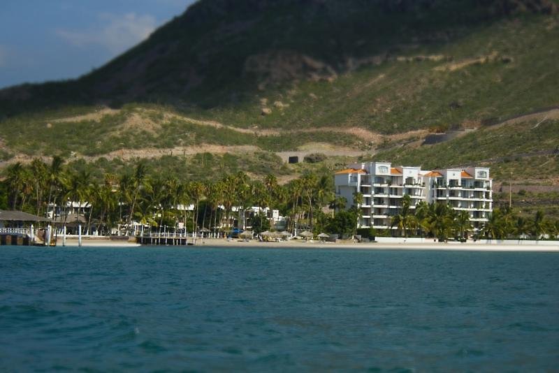La Concha Beach Hotel & Club,Lomas De Palmira>>La Paz,3 star