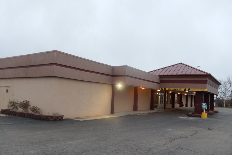 Red Roof Inn Ashtabula - Austinburg,Near Maple Ridge Golf Course,2 star