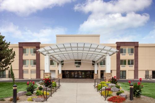 holiday inn downtown missoula by ihg