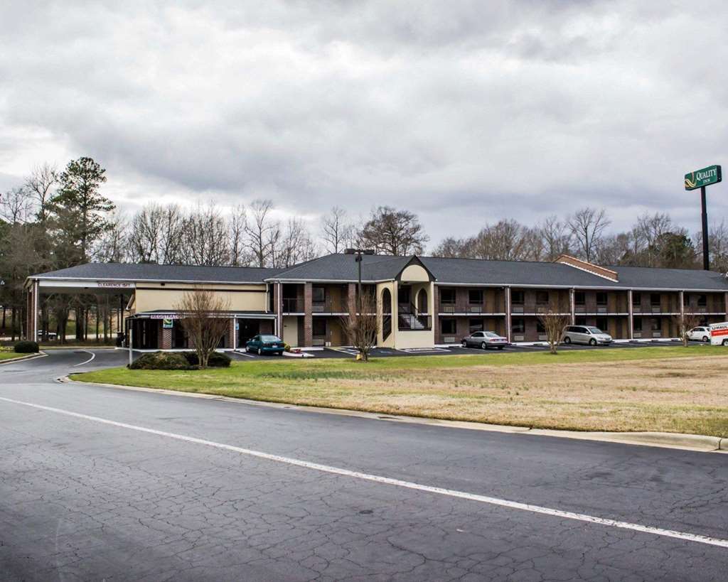 Quality Inn Kenly I-95,Kenly>>Goldsboro,2.5 star