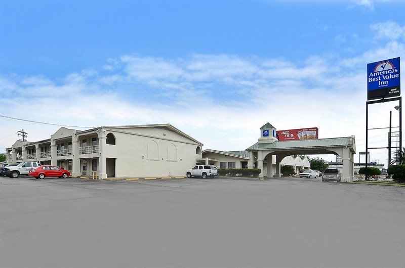 americas best value inn beaumont tx