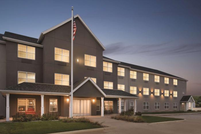 Country Inn & Suites By Radisson, Cedar Falls, Ia,Waterloo>>Cedar Falls,2.5 star