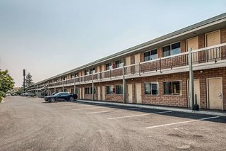 americas best value inn yakima