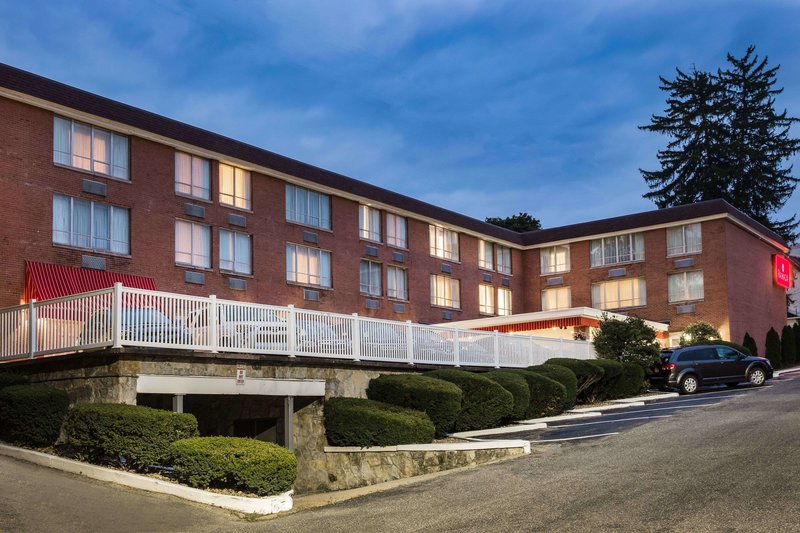 Ramada By Wyndham Ligonier