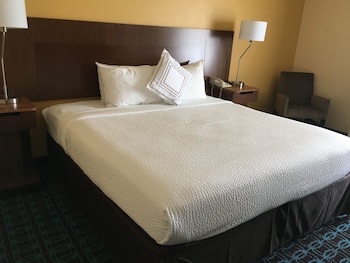 fairfield inn and suites by marriott frankfort