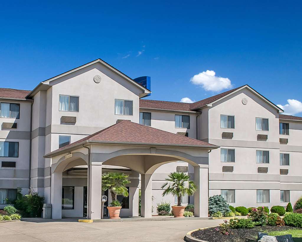 Quality Inn & Suites Brooks Louisville South,Hillview>>Brooks,3 star