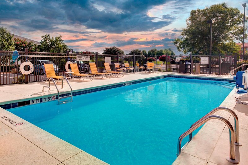 Fairfield Inn & Suites By Marriott Anniston Oxford,Calhoun County>>Anniston,2.5 star
