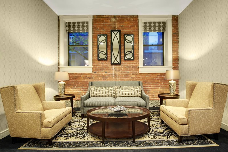 Fairfield Inn & Suites By Marriott Keene Downtown,Near Central Square,3 star