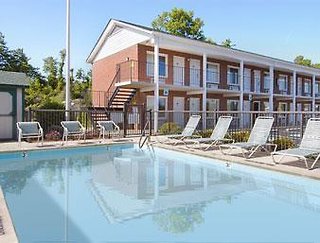Hamilton Inn Jonesville Nc
