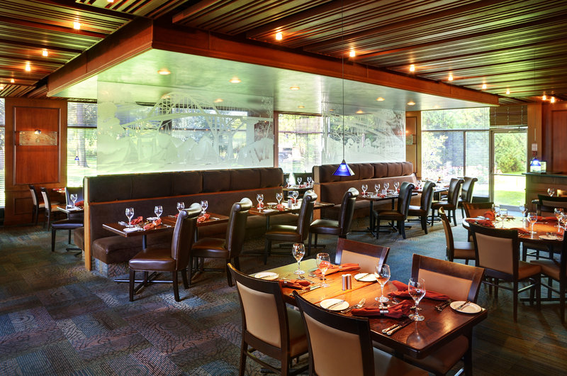 Sunbridge Hotel & Conference Centre Sarnia/Point Edward,Point Edward>>Lambton,3 star