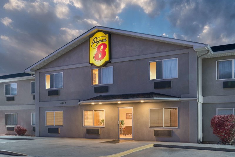 Super 8 By Wyndham Fountain,Fountain>>Colorado Springs,2 star