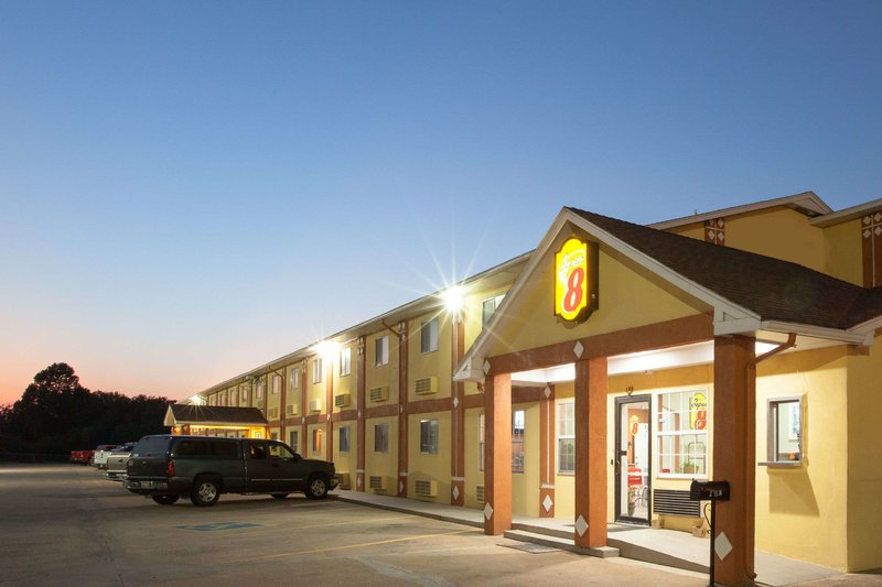 Super 8 By Wyndham Chickasha,Oklahoma>>Chickasha,2 star