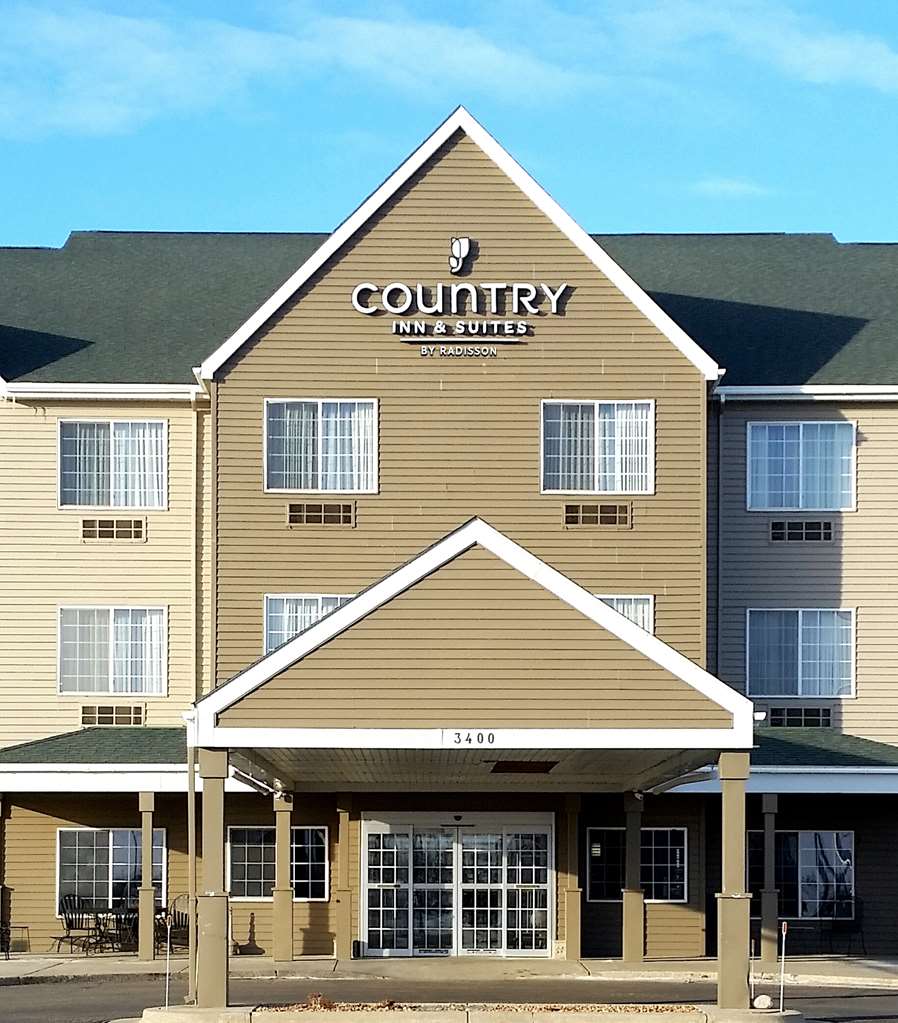 Country Inn & Suites By Radisson, Watertown, Sd