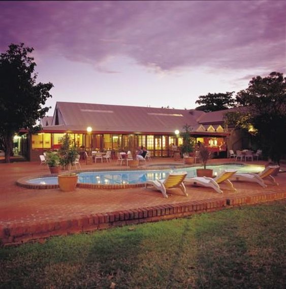 Kimberley Hotel Halls Creek,Halls Creek>>Broome,3 star