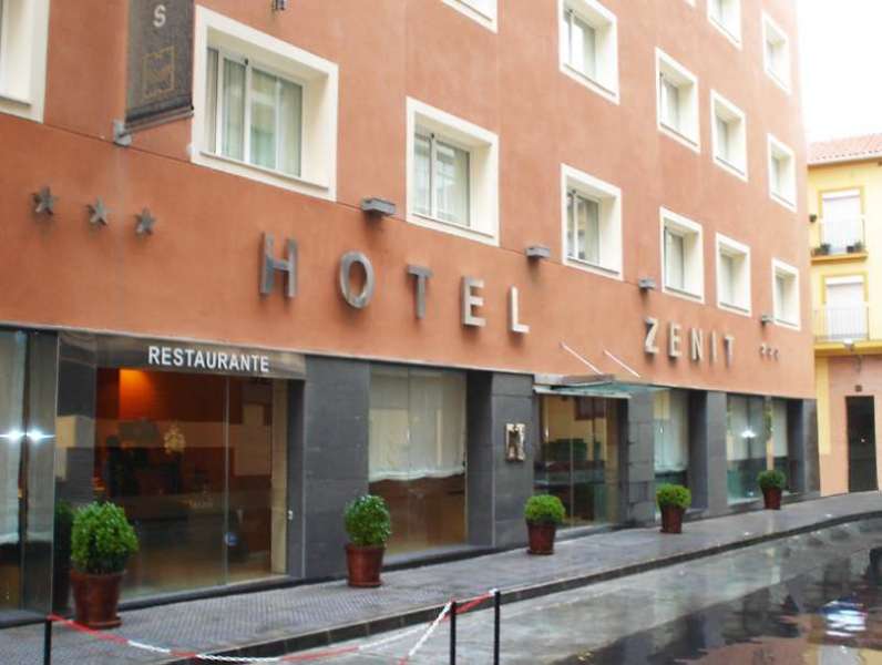 hotel zenit malaga