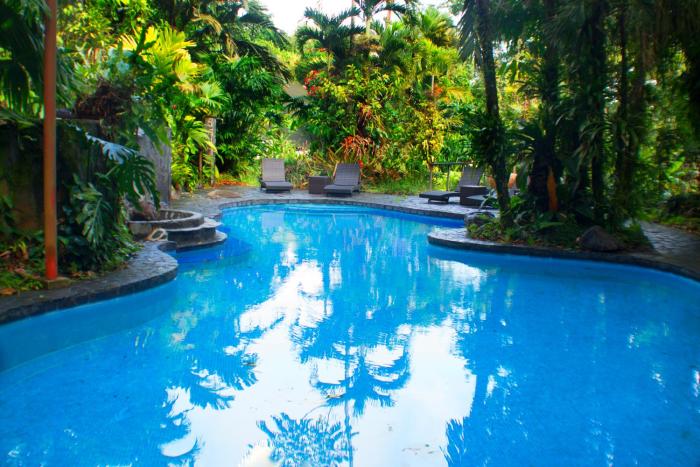 Lost Iguana Resort And Spa,Arenal>>Alajuela,3.5 star