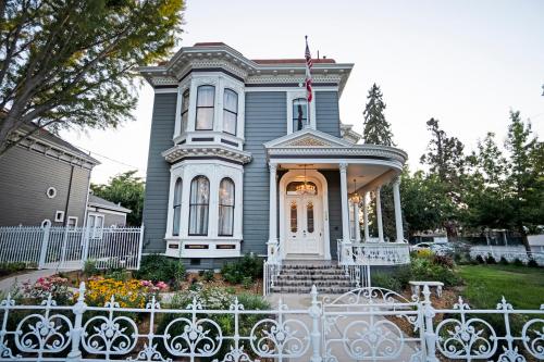 the mcclelland house