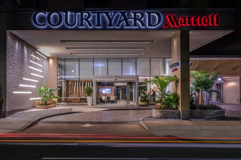 Courtyard By Marriott Bethesda/Chevy Chase