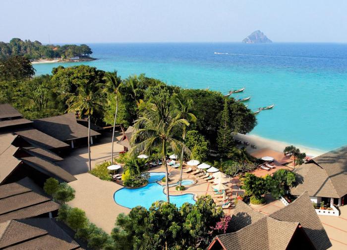 Phi Phi Holiday Resort,Near Laem Tong Beach,4 star