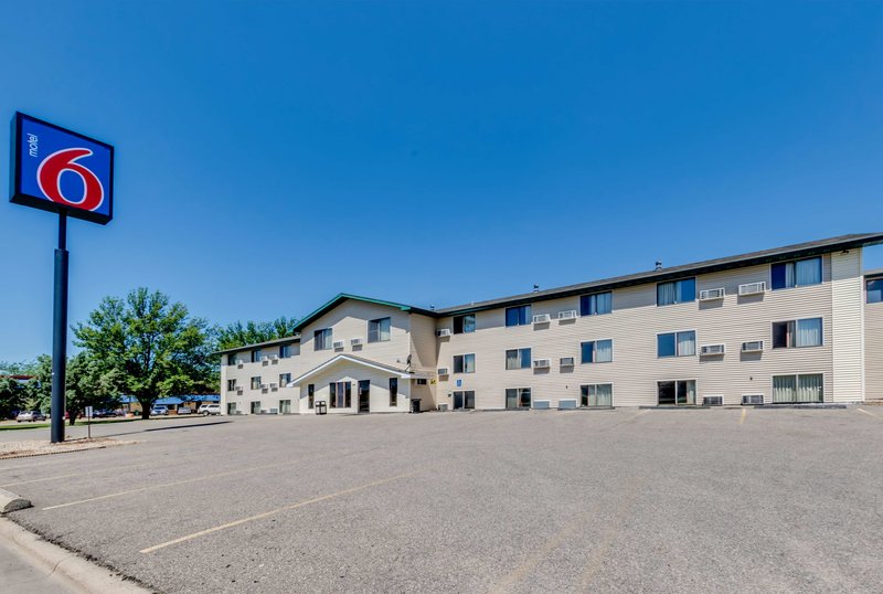 Motel 6 Albert Lea, Mn,Freeborn>>Albert Lea,2 star