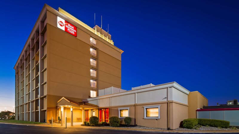 Best Western Plus The Charles Hotel,Golden Eagle>>Earth City,3 star
