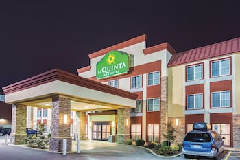 la quinta by wyndham ofallon il st louis