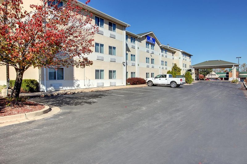 americas best value inn and suites st charles inn st louis