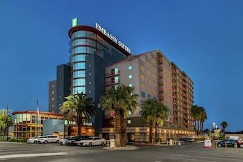 Embassy Suites By Hilton Convention Center Las Vegas,Las Vegas Convention Center>>Las Vegas,4 star