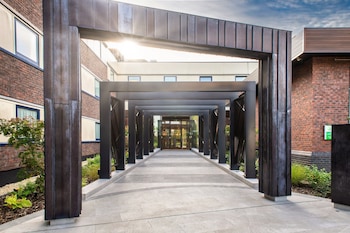 Holiday Inn London - Shepperton By Ihg,In The Suburbs,4 star