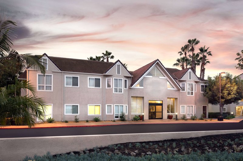 Sonesta Es Suites Huntington Beach Fountain Valley,Costa Mesa>>Anaheim,3 star