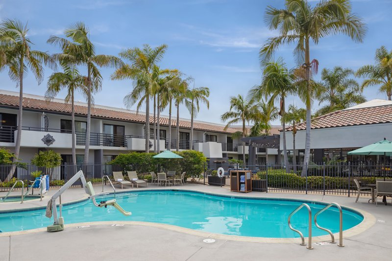 Courtyard By Marriott San Diego Del Mar/Solana Beach