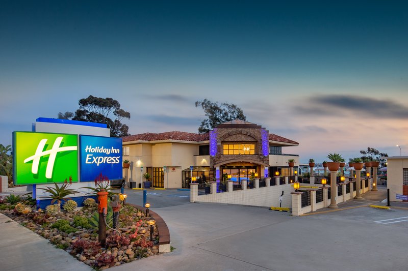 Holiday Inn Express Airport Old Town,San Diego>>Mission Hills,2.5 star