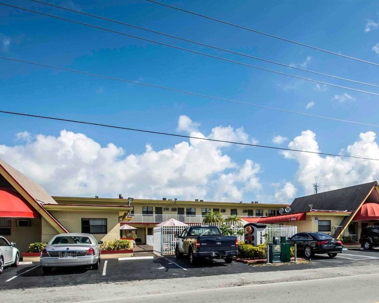 econo lodge hollywood ft lauderdale international airport