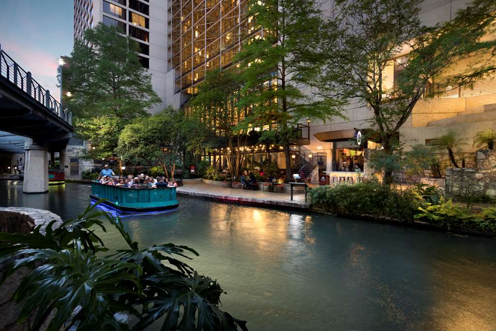 hyatt regency san antonio riverwalk