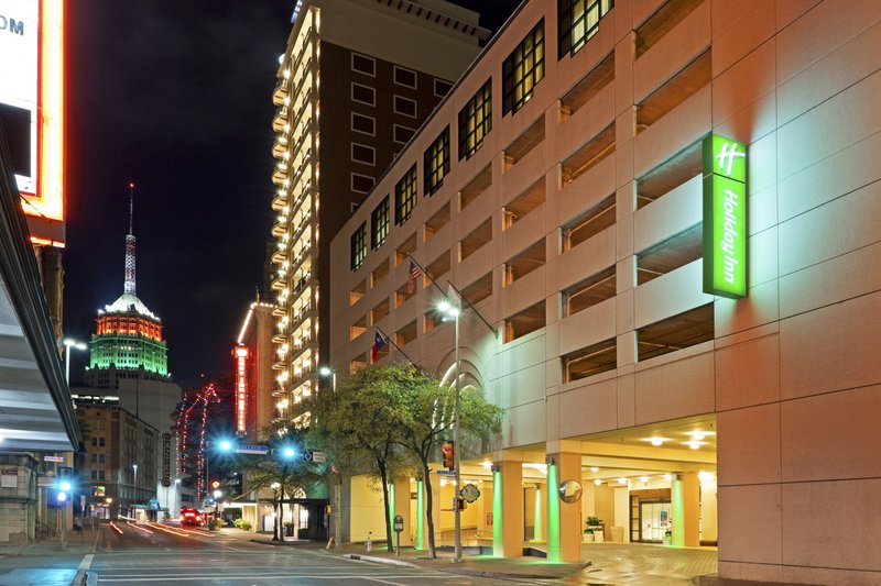 Holiday Inn San Antonio - Riverwalk By Ihg,Downtown San Antonio>>Bexar County,3 star
