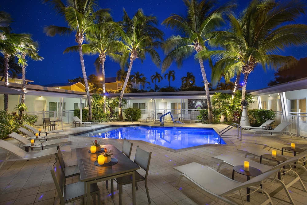 orchid key inn adults only