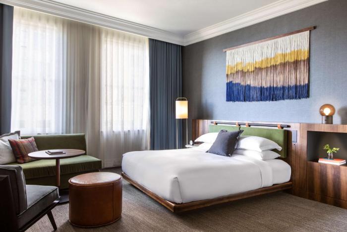 The Alexis Royal Sonesta Hotel Seattle,Washington>>Seattle,4 star