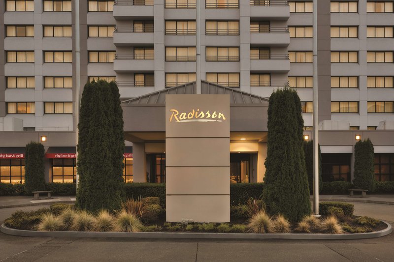 Radisson Hotel Seattle Airport,Burien>>Bothell,4 star