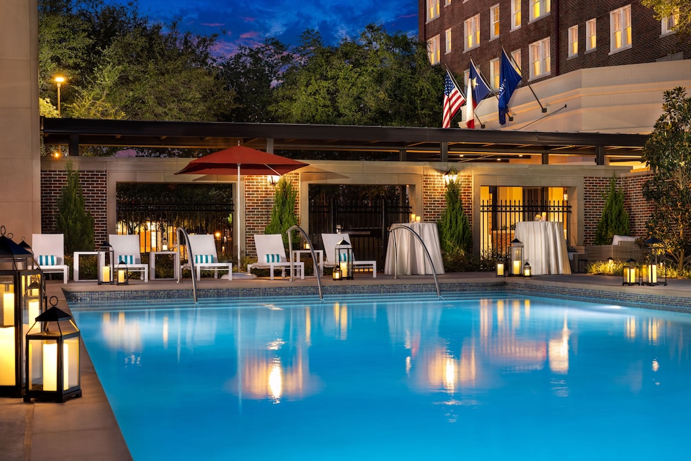 warwick melrose dallas