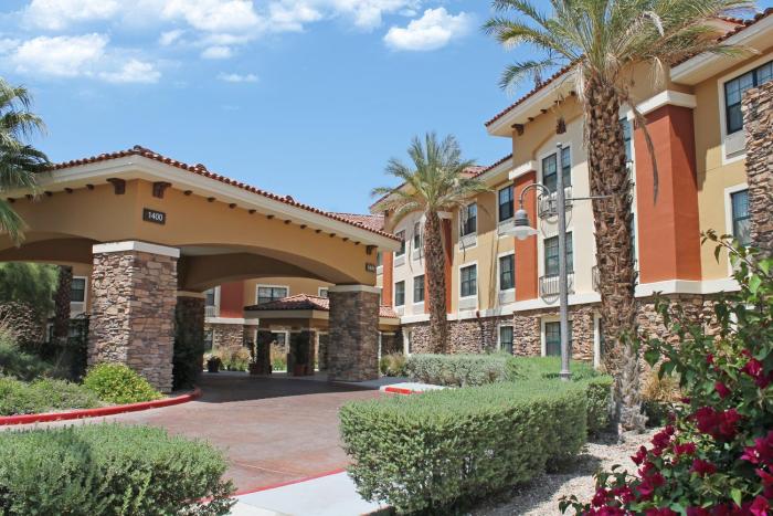 extended stay america suites palm springs airport