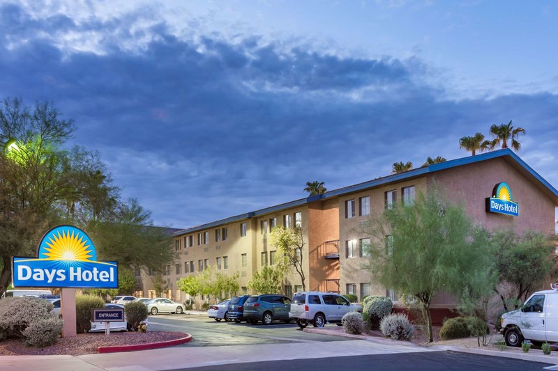 days inn and suites by wyndham mesa near phoenix